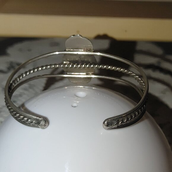 Vintage Silver Tone Cuff Bracelet Ornate Mother Of Pearl Inlay Twisted Rope Desi - Picture 10 of 12